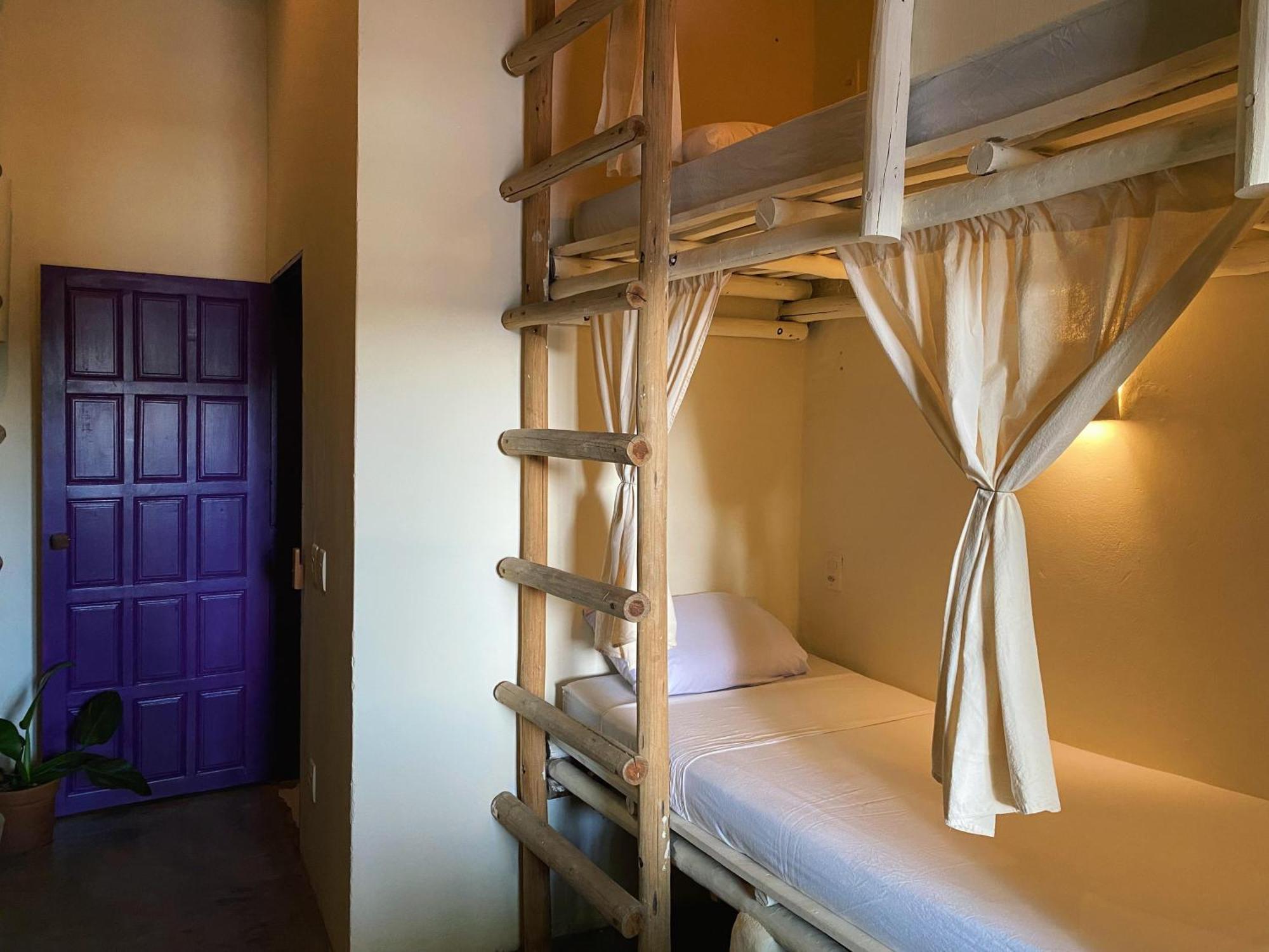 Teiu Hostel Транкозу Екстер'єр фото