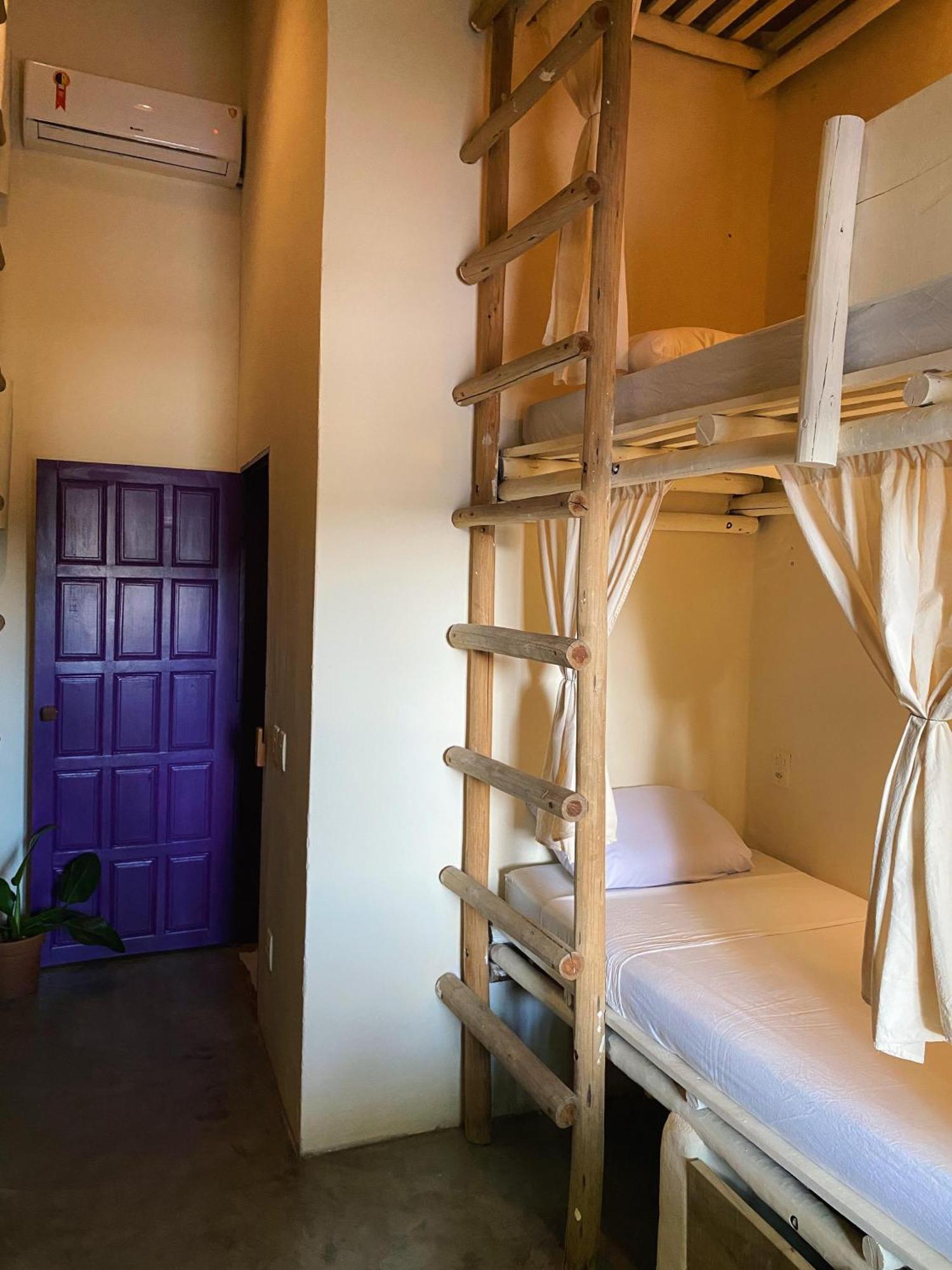 Teiu Hostel Транкозу Екстер'єр фото